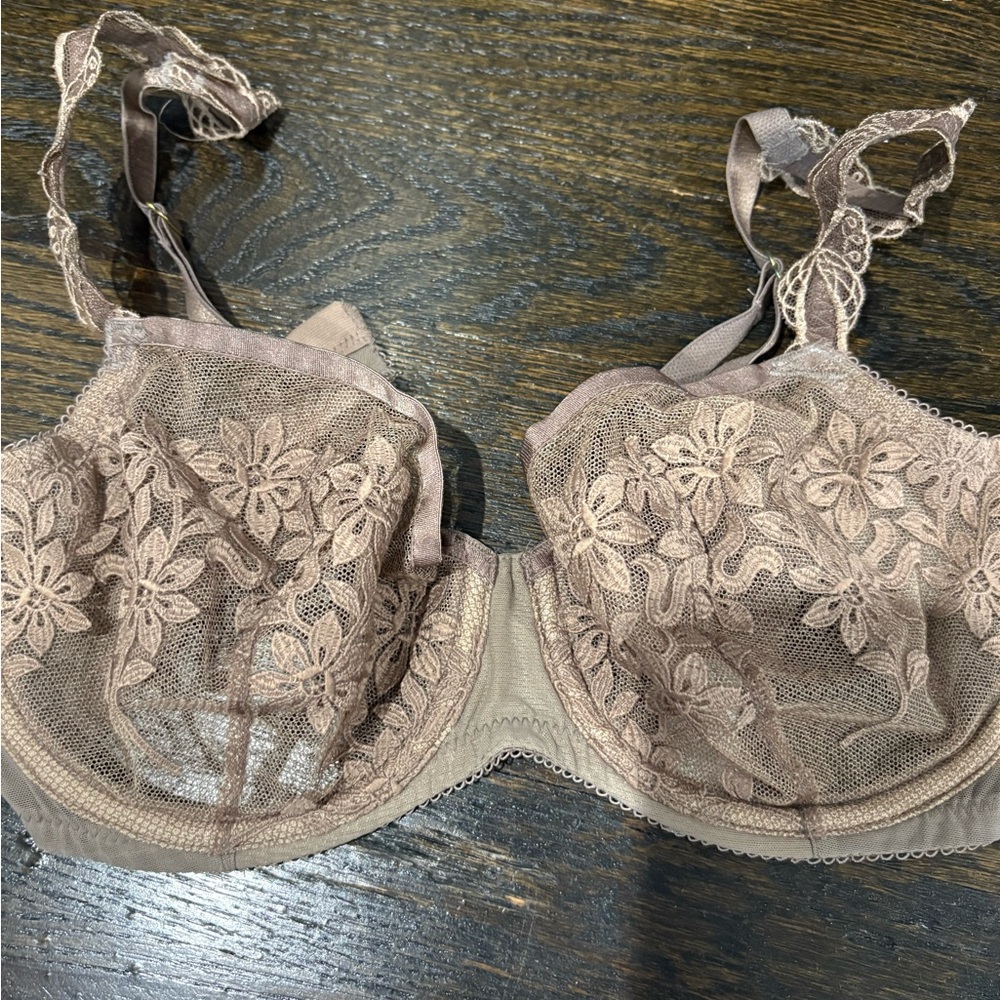 Wacoal Brown Lace Full Coverage Underwire Bra
